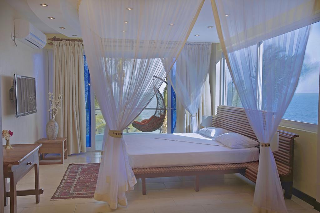 คาวรี่ เชลล์ บีช อพาร์ทเม้นท์ Aparthotel แบมเบอรี ภายนอก รูปภาพ